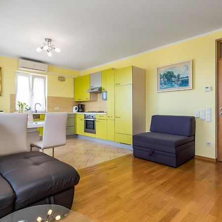 Stunning Apartment In Volosko With House Sea View 外观 照片